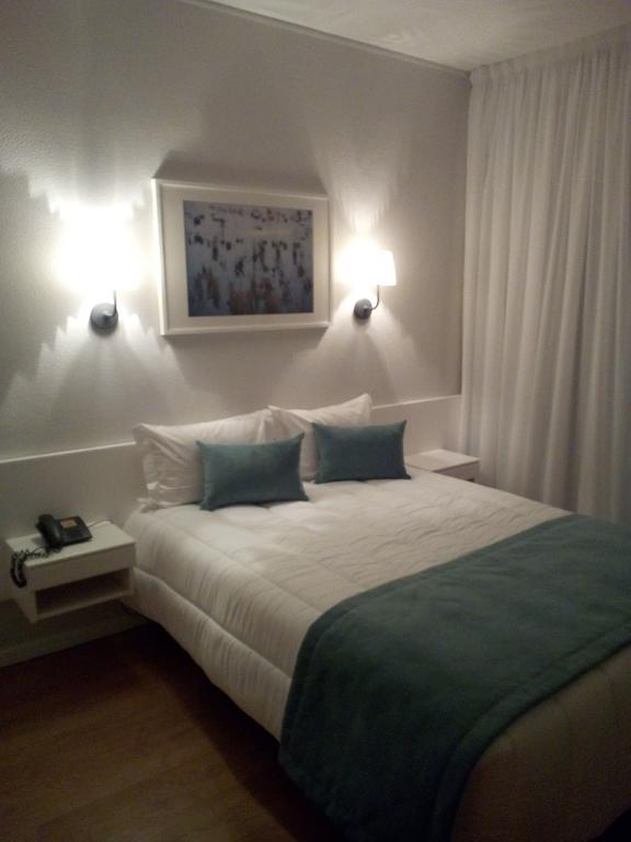 Quarto Duplo Básico