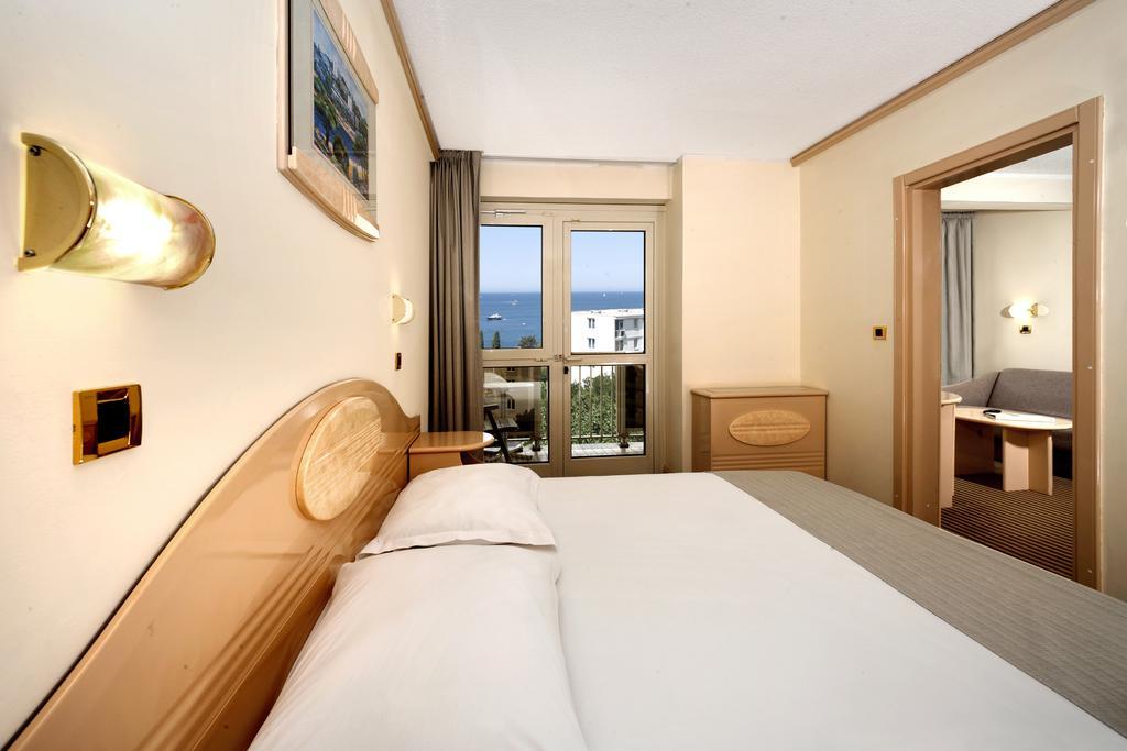 Suite con Balcone - Lato Mare