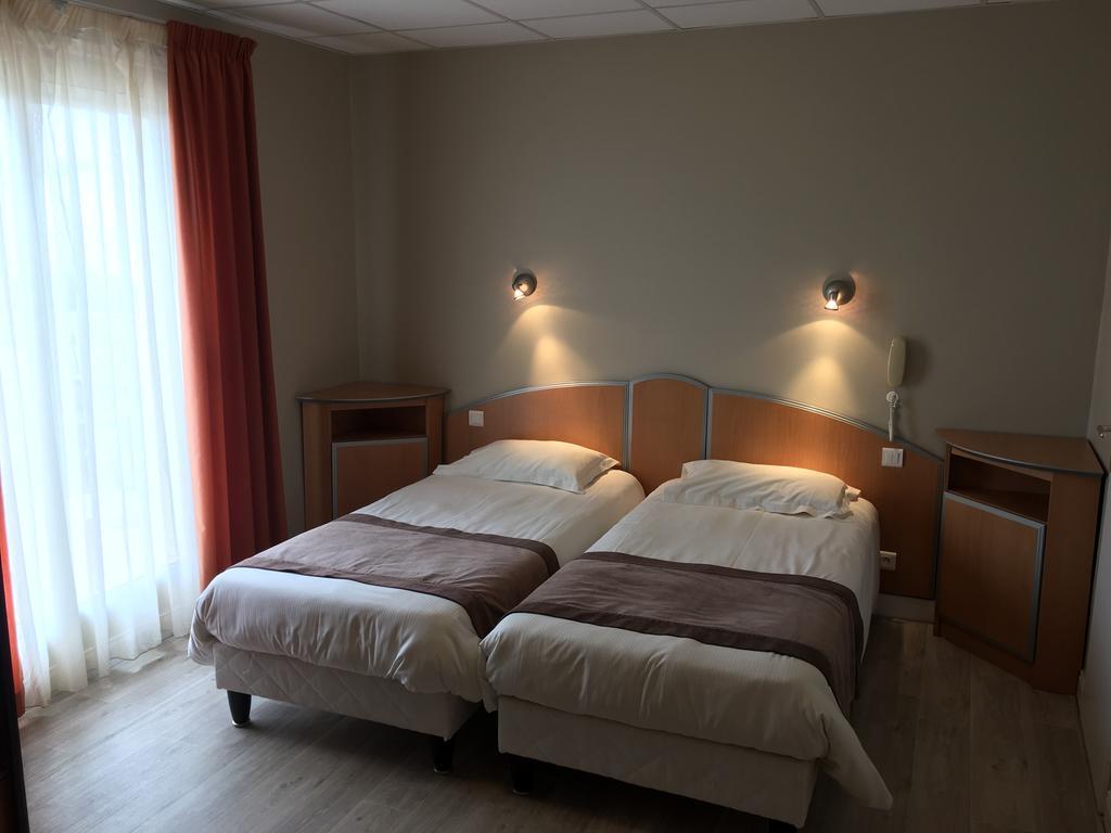 Suite Lits Jumeaux avec Terrasse Privée et Vue sur la Mer