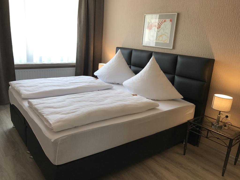 Suite with River View,411635022:JPEG