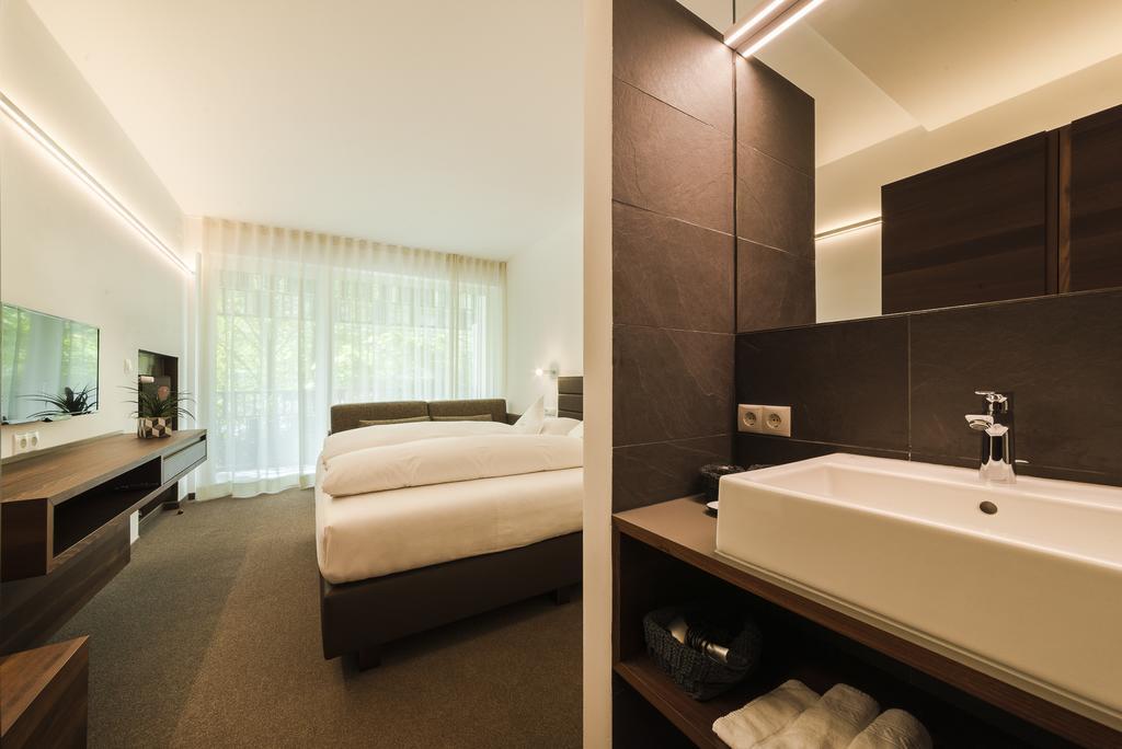 Superior Doppelzimmer mit Balkon und Bergblick