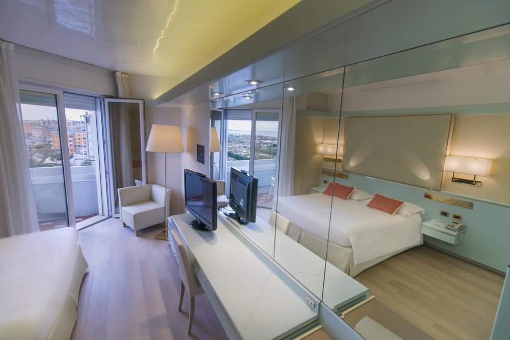 Superior Triple Room with Sea View,1710190279:JPEG