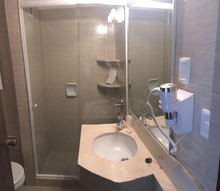 Quarto Individual Standard