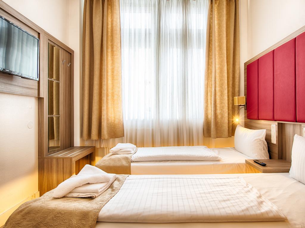 Single Room