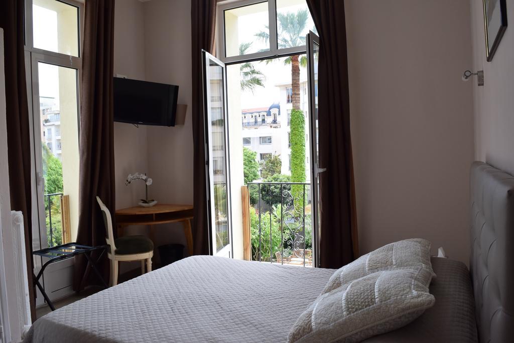 Chambre Double Supérieure - Vue sur Jardin