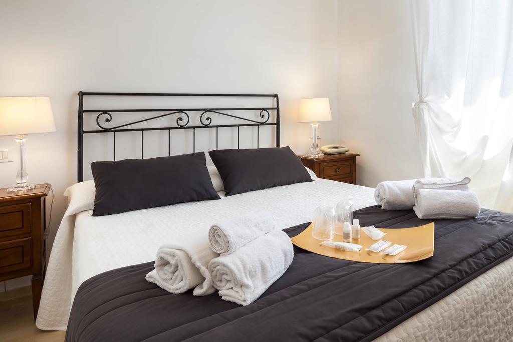 Standard Double Room,413611260:JPEG