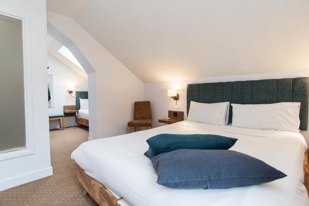 Standard Triple Room,414446370:JPEG