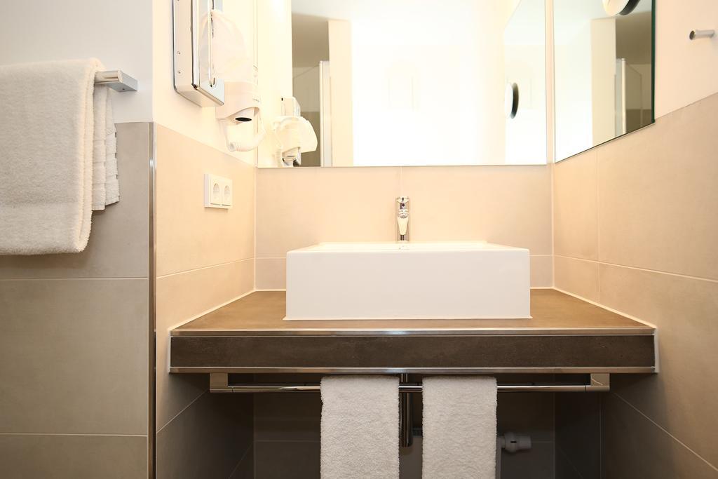 Junior Suite,1020363565:JPEG
