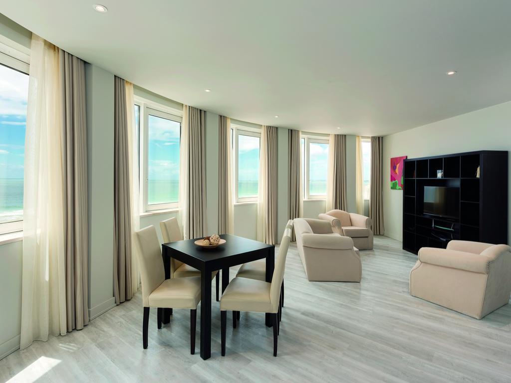 Suite Premium com 1 Cama Queen-size e Vista Mar - Não Fumadores