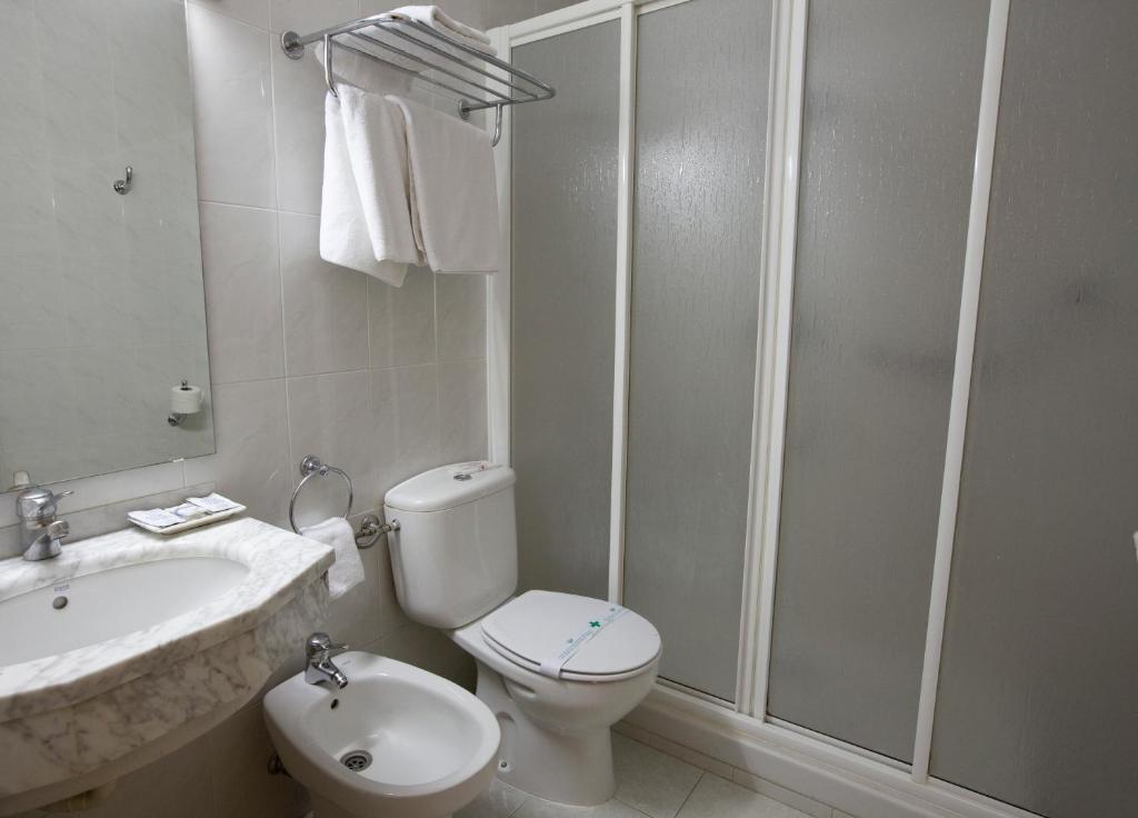 Double Room,800353173:JPEG