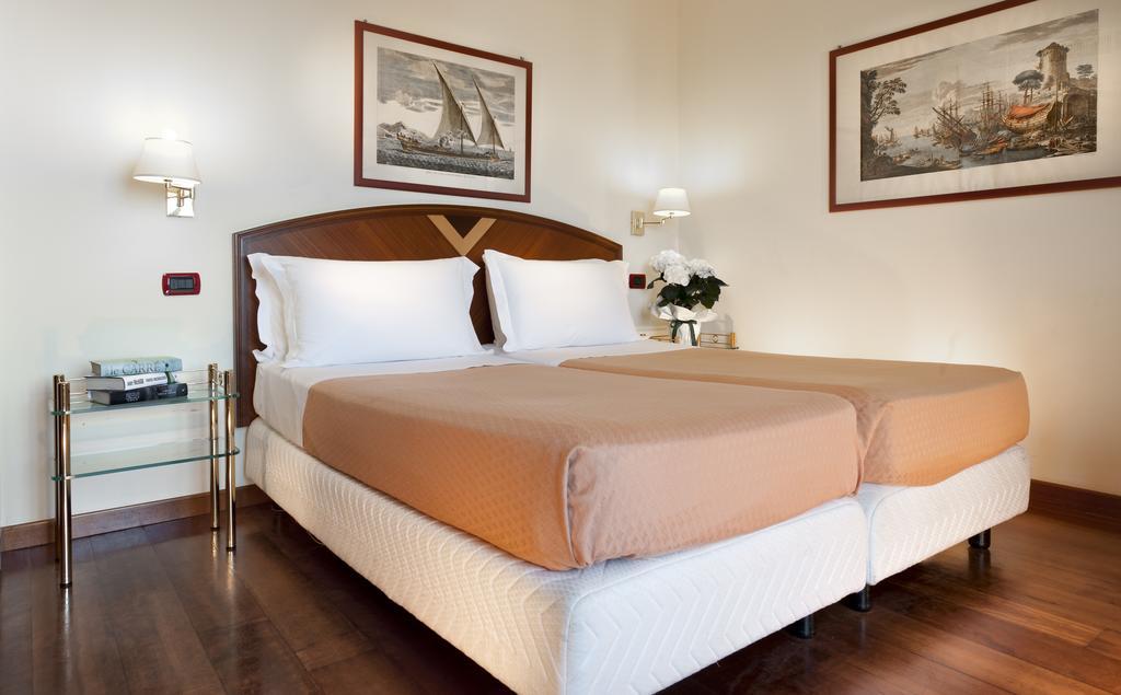 Double or Twin Room - Disability Access,1262994820:JPEG