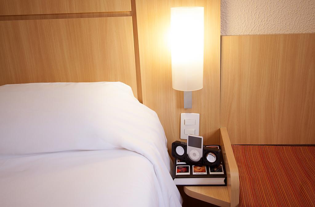 Quarto Duplo Standard