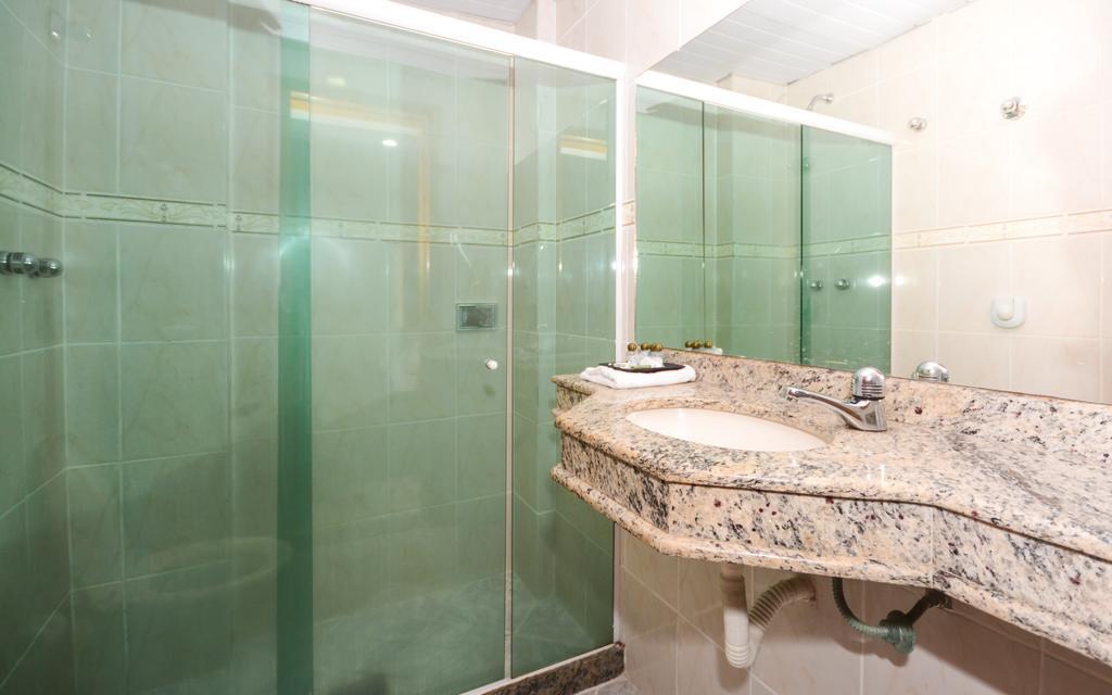Quarto Duplo Standard