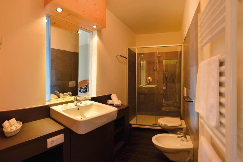 Camera Familiare (2 Adulti + 2 Bambini)