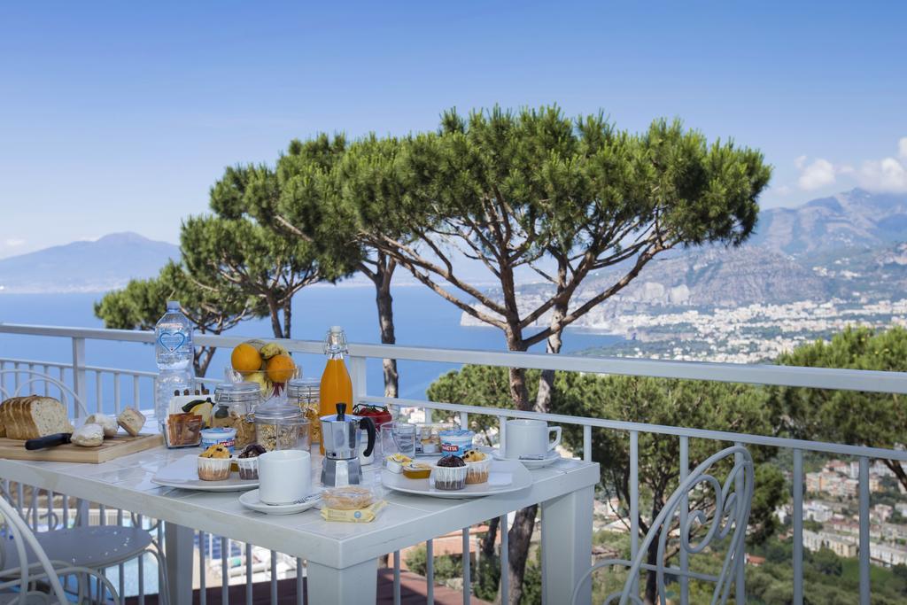 Studio with Balcony and Sea View (3 Adults),117723670:JPEG