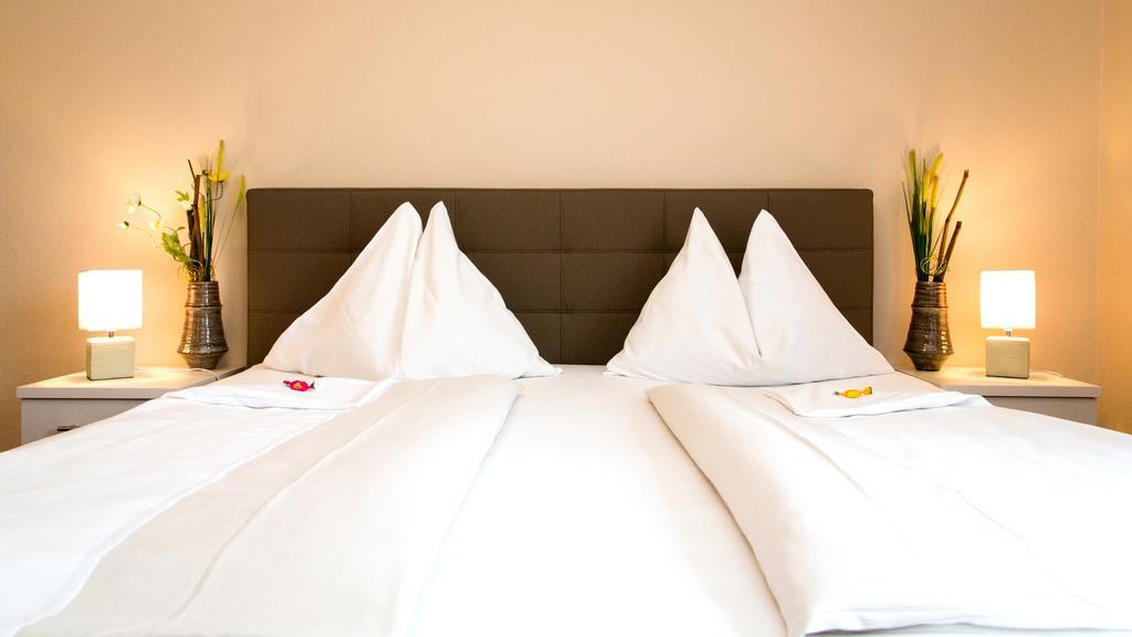 Double Room,442461864:JPEG