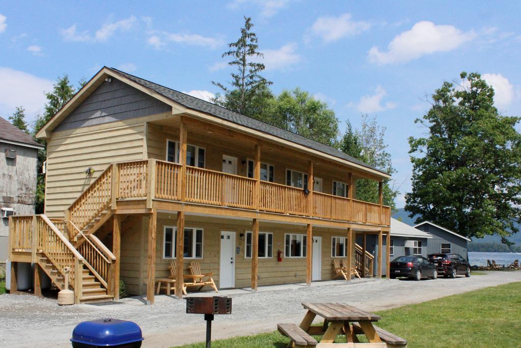 One-Bedroom Suite (Handicap Accessible)