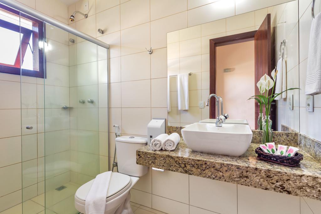 Quarto Triplo Standard