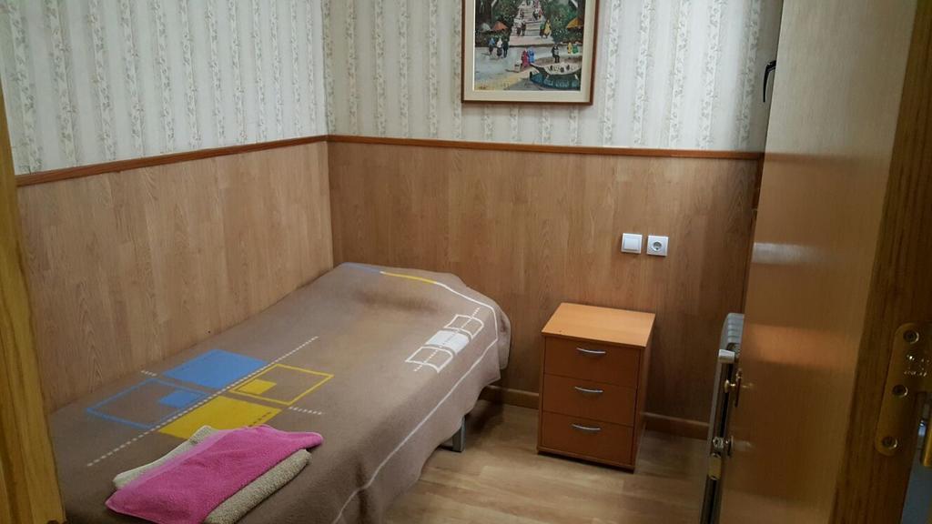 Single Room Private Bathroom no views,1589543420:JPEG