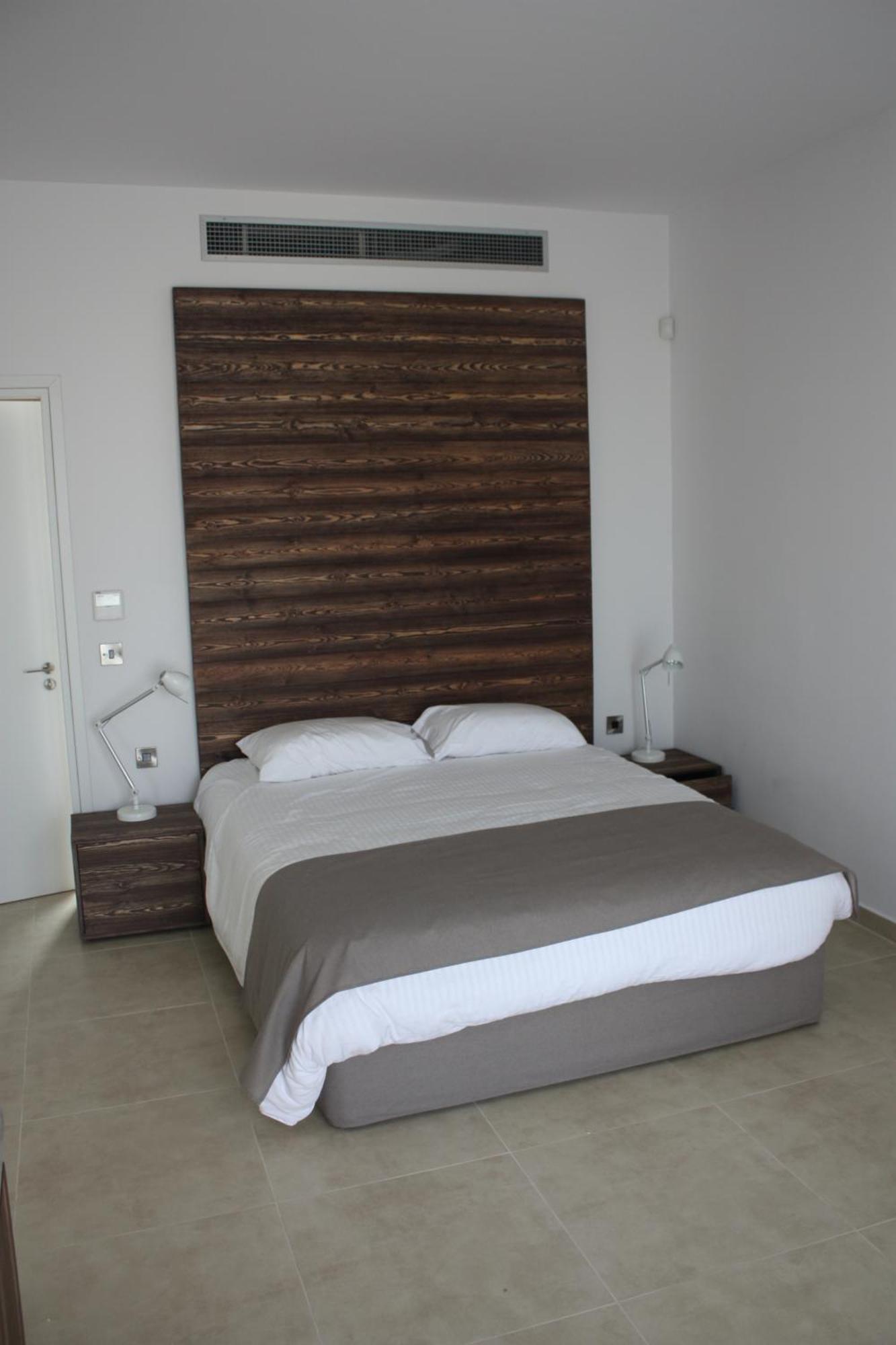 Suite con 2 Camere da Letto e Vista Mare