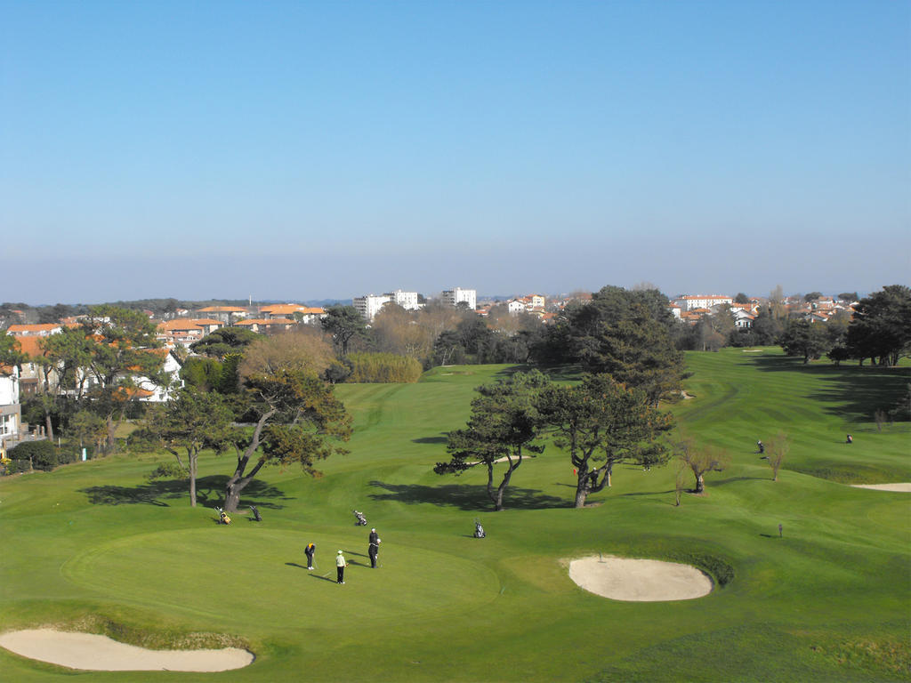 Appartement 1 Chambre - Vue sur Golf (4 Adultes + 2 Enfants)