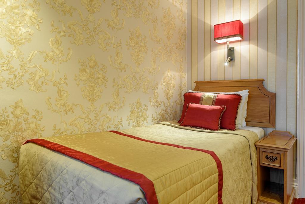 Chambre Simple Économique avec Salle de Bains Commune