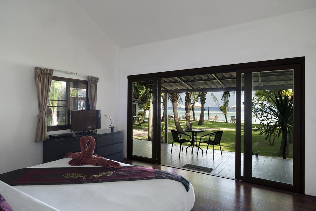 Bungalow - Frente a la playa, ala del jardín
