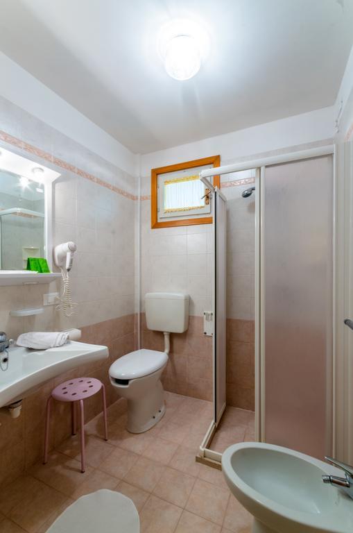 Flexible Room,1588155169:JPEG