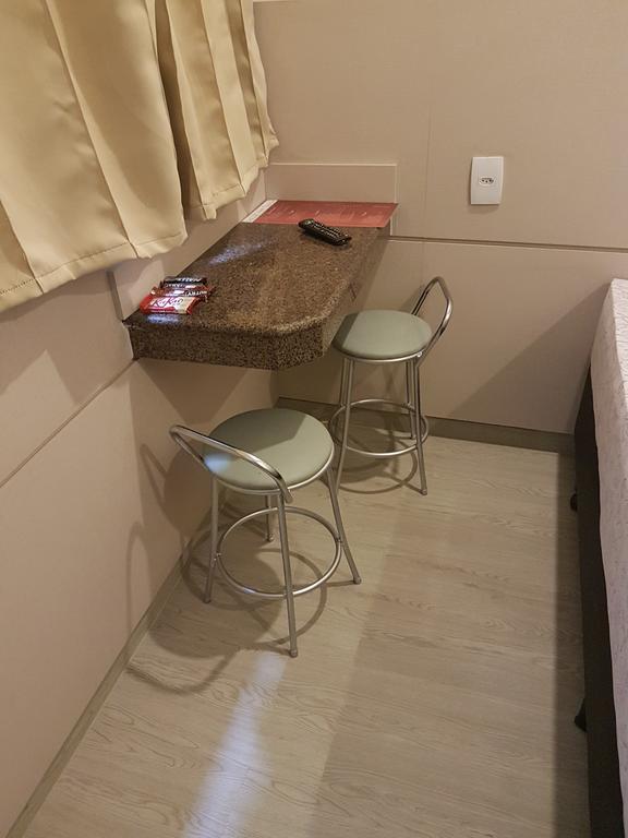 Quarto Triplo com Ventilador