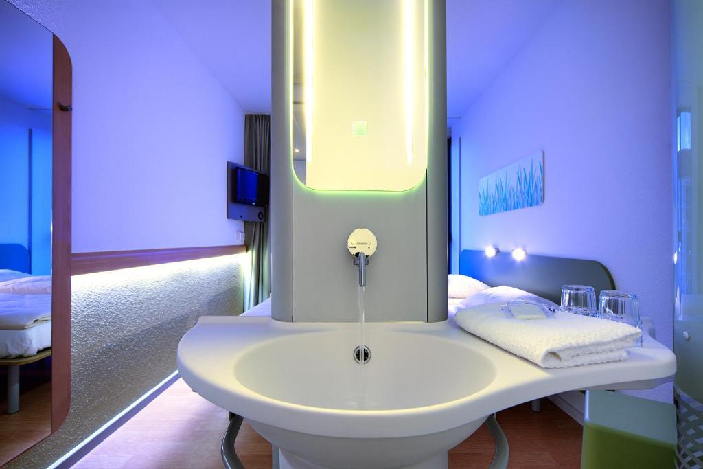 Standard Twin Room,46581043:JPEG
