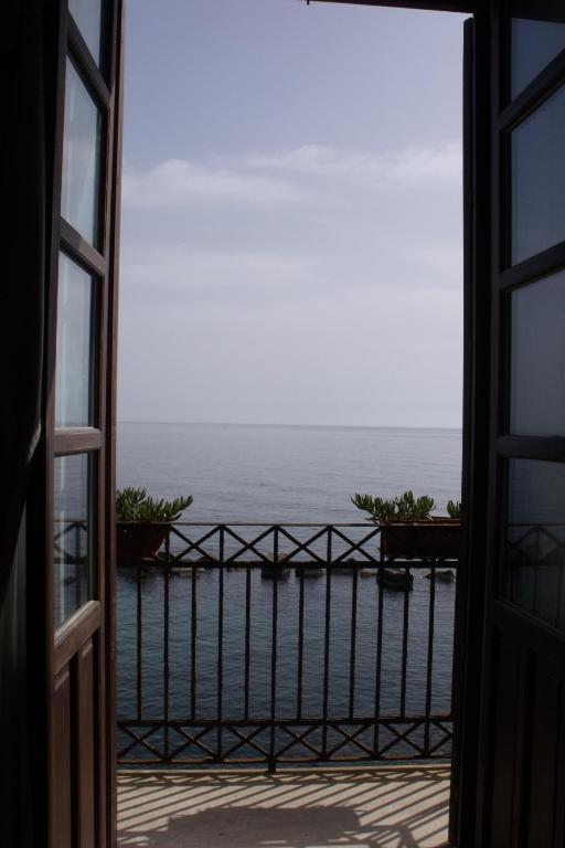 Chambre Double ou Lits Jumeaux - Vue sur Mer