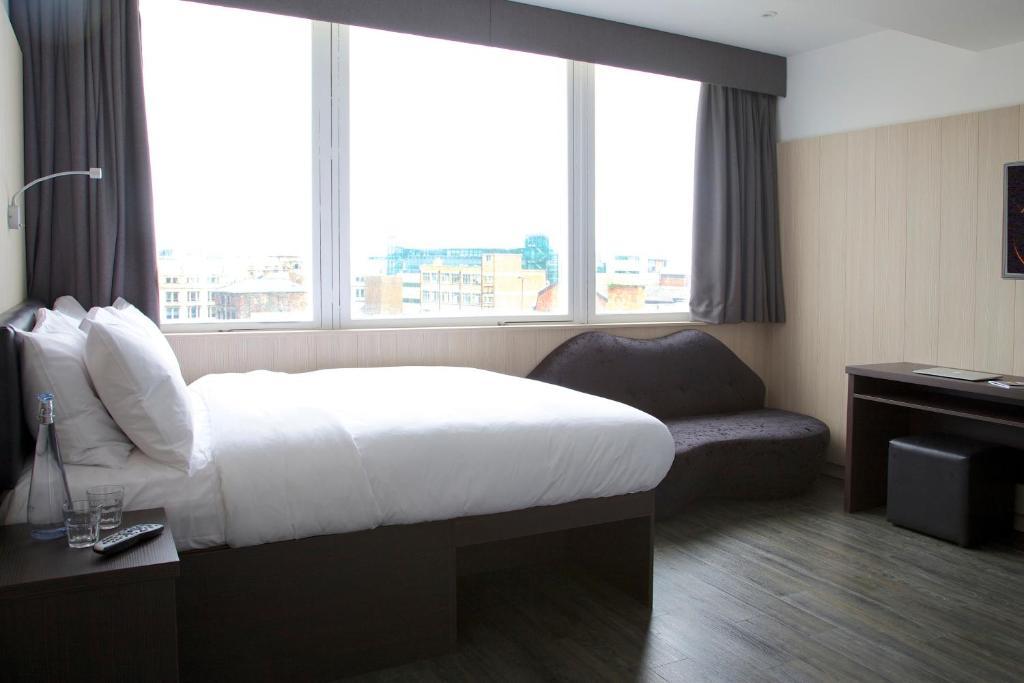 Superior Kamer met Queensize Bed