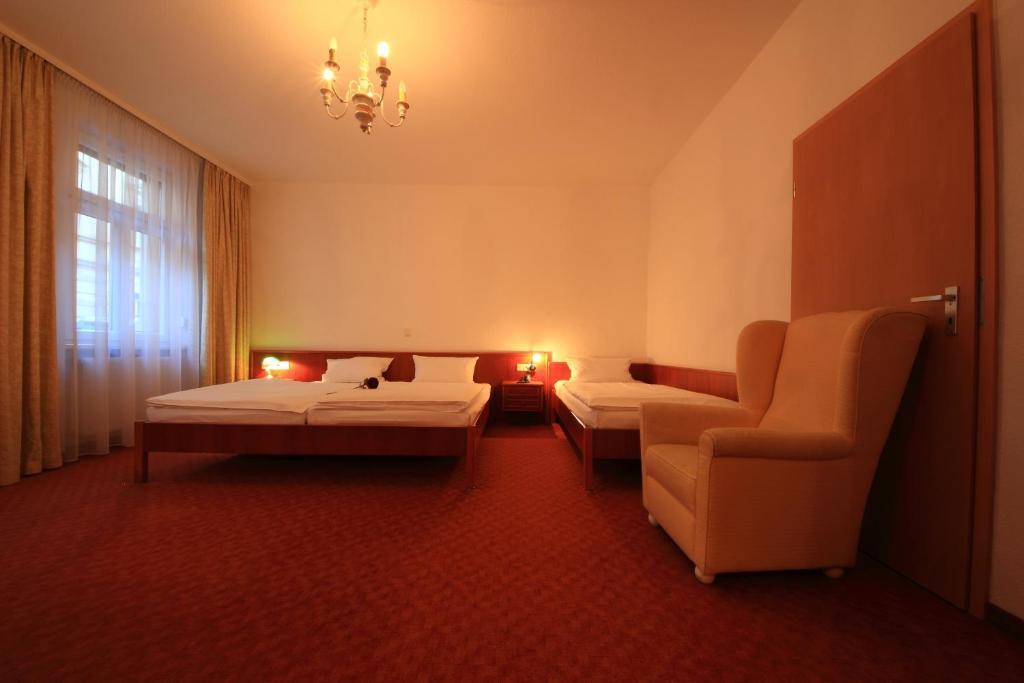 Dreibettzimmer