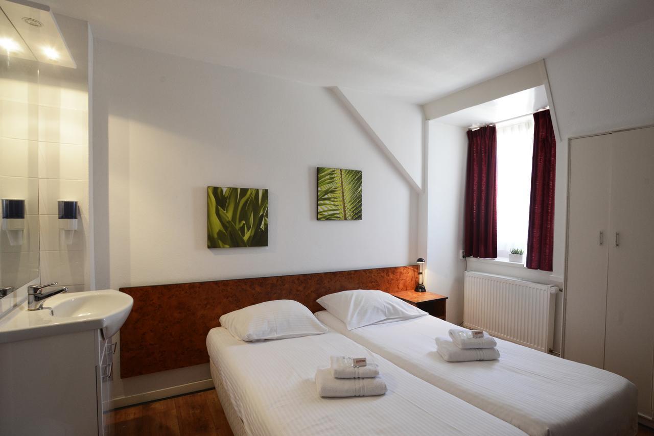 Twin Room,508610532:JPEG