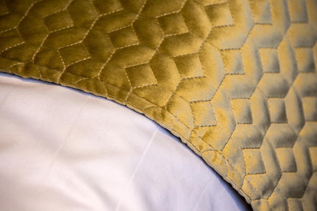 Small Double Room,537526101:JPEG