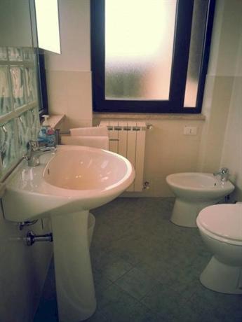 Family Room with Bathroom,749613125:JPEG