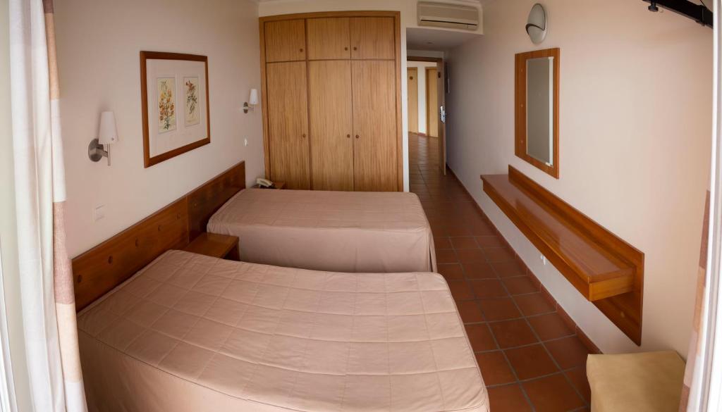 Quarto Individual com Varanda e Vista Montanha