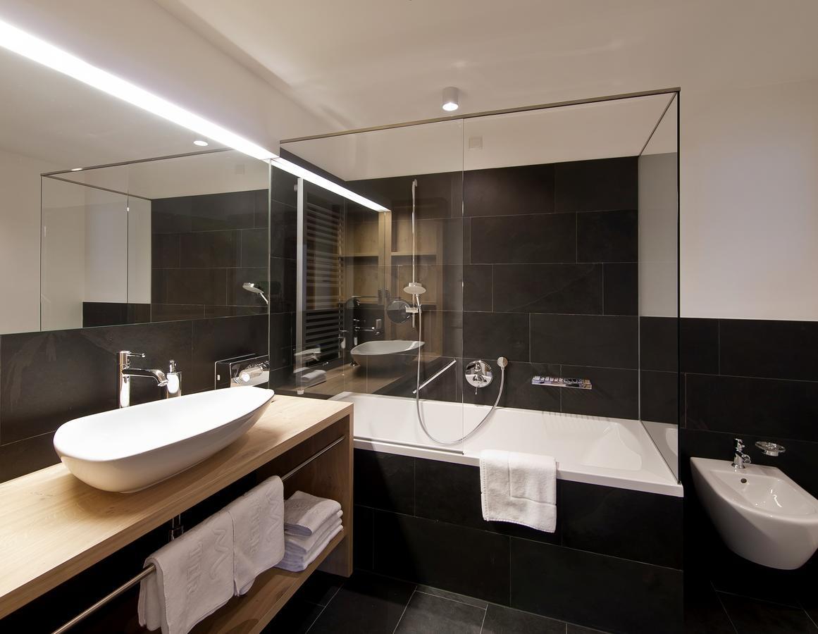 Two-Bedroom Apartment,746784119:JPEG