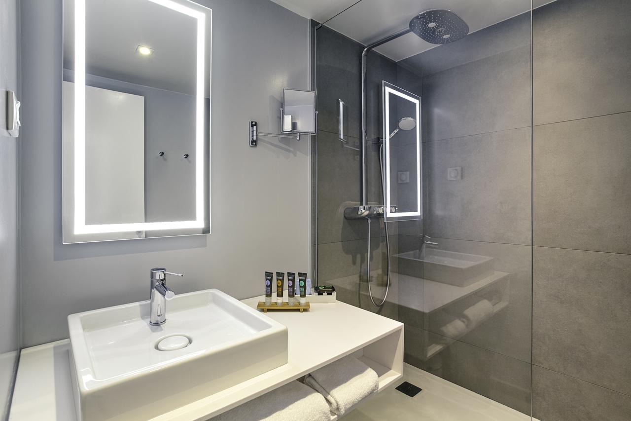 Family Room,664699464:JPEG