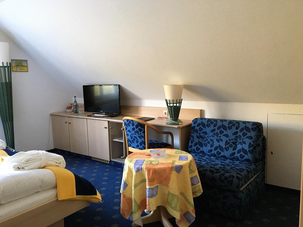 Standard Double Room,537401286:JPEG