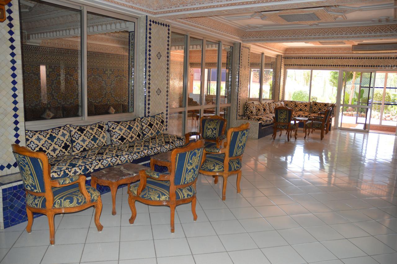Apartamento com Varanda