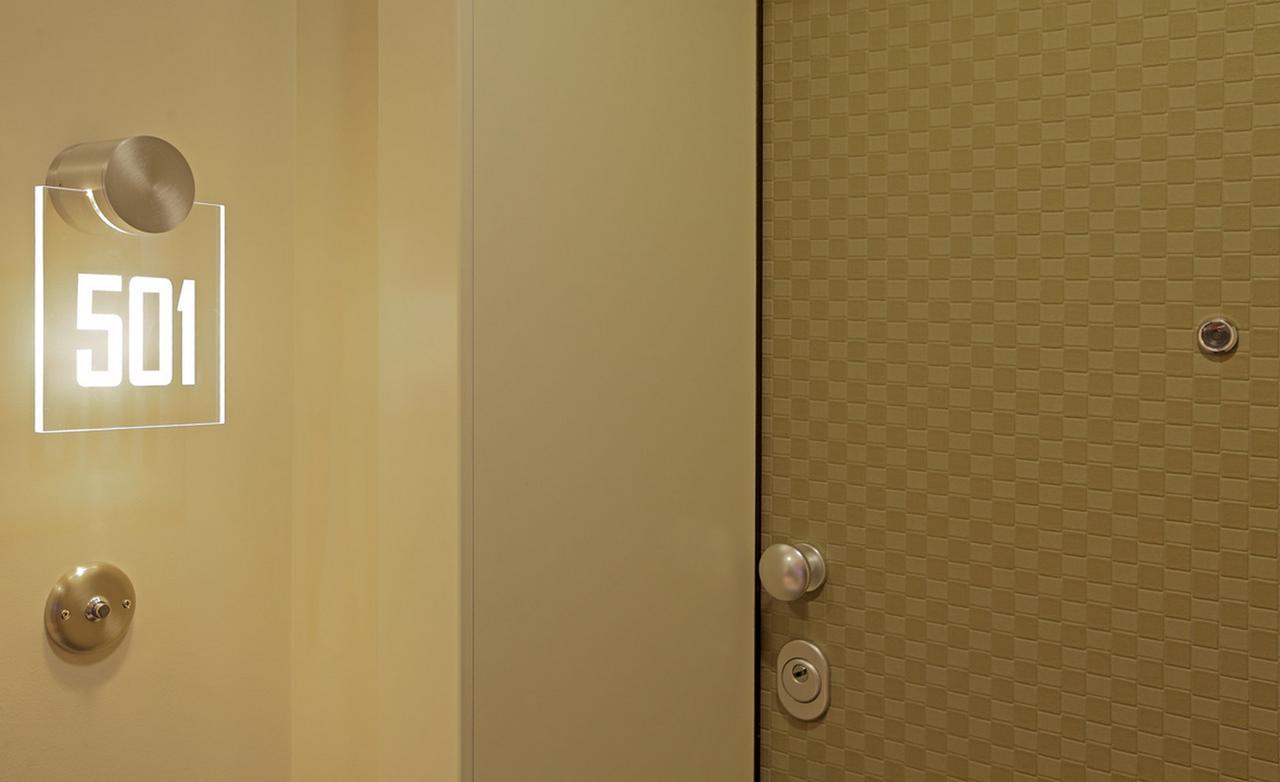 Three-Bedroom Apartment,821017433:JPEG