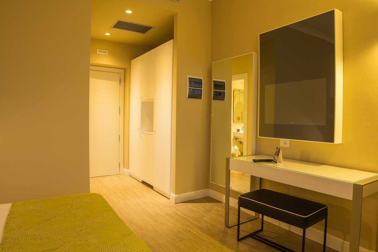 Superior Double Room with Sea View,551407491:JPEG