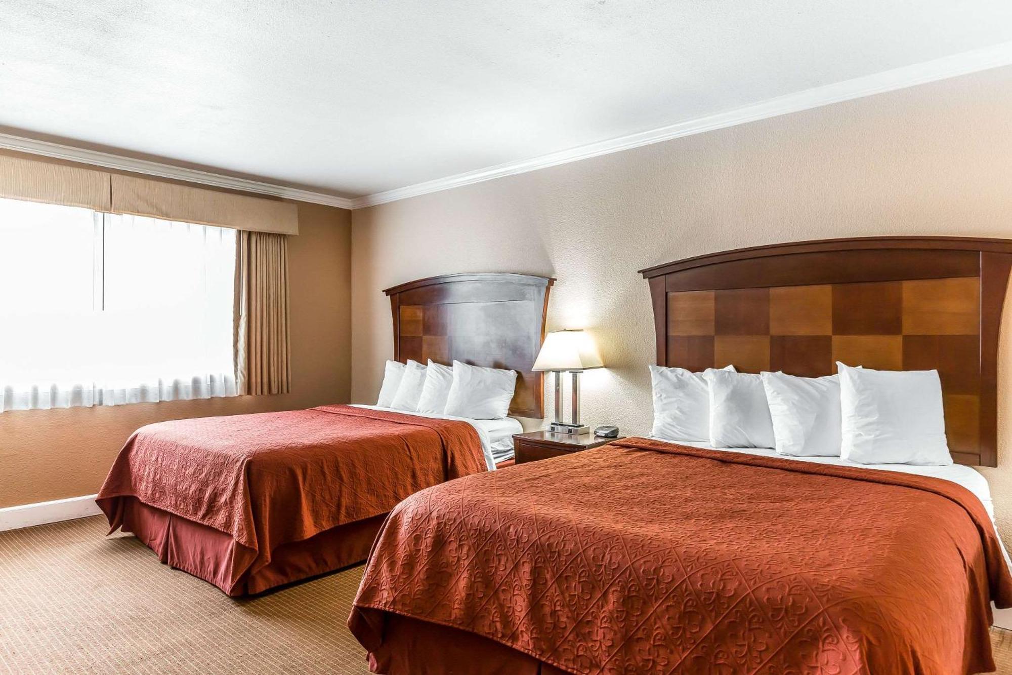 Standard Queen Room with Two Queen Beds - Non-Smoking