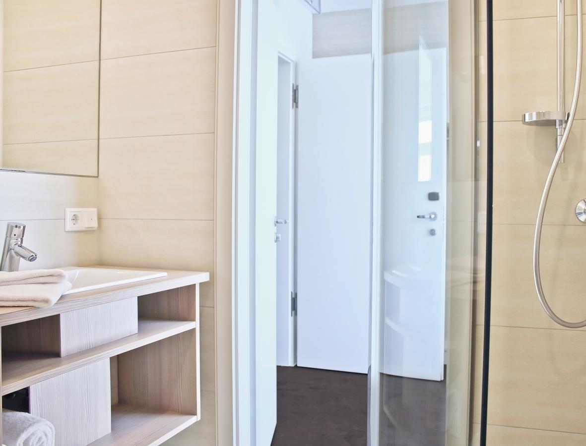 Double Room,566899296:JPEG