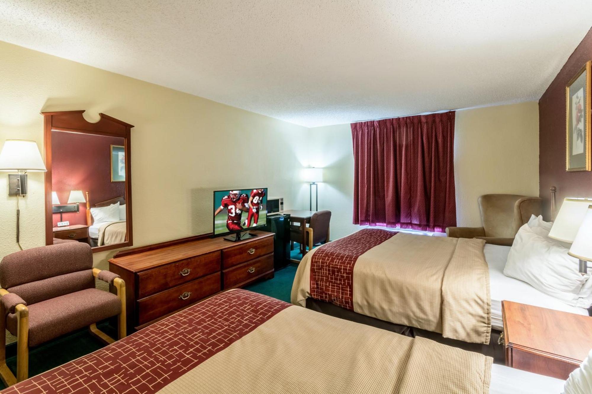 Deluxe Room with Two Queen Beds Non-Smoking