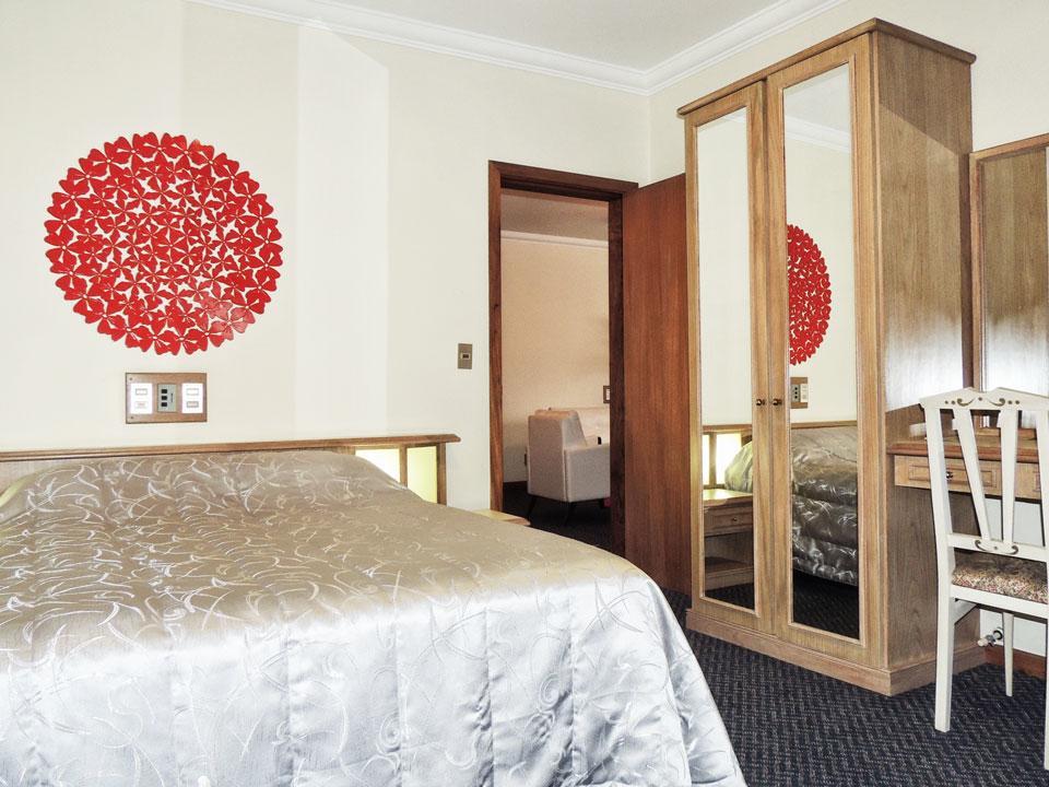 Quarto Duplo Deluxe com Banheira