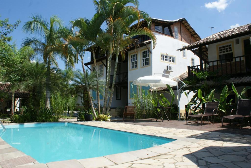 Suíte com Vista para a Piscina