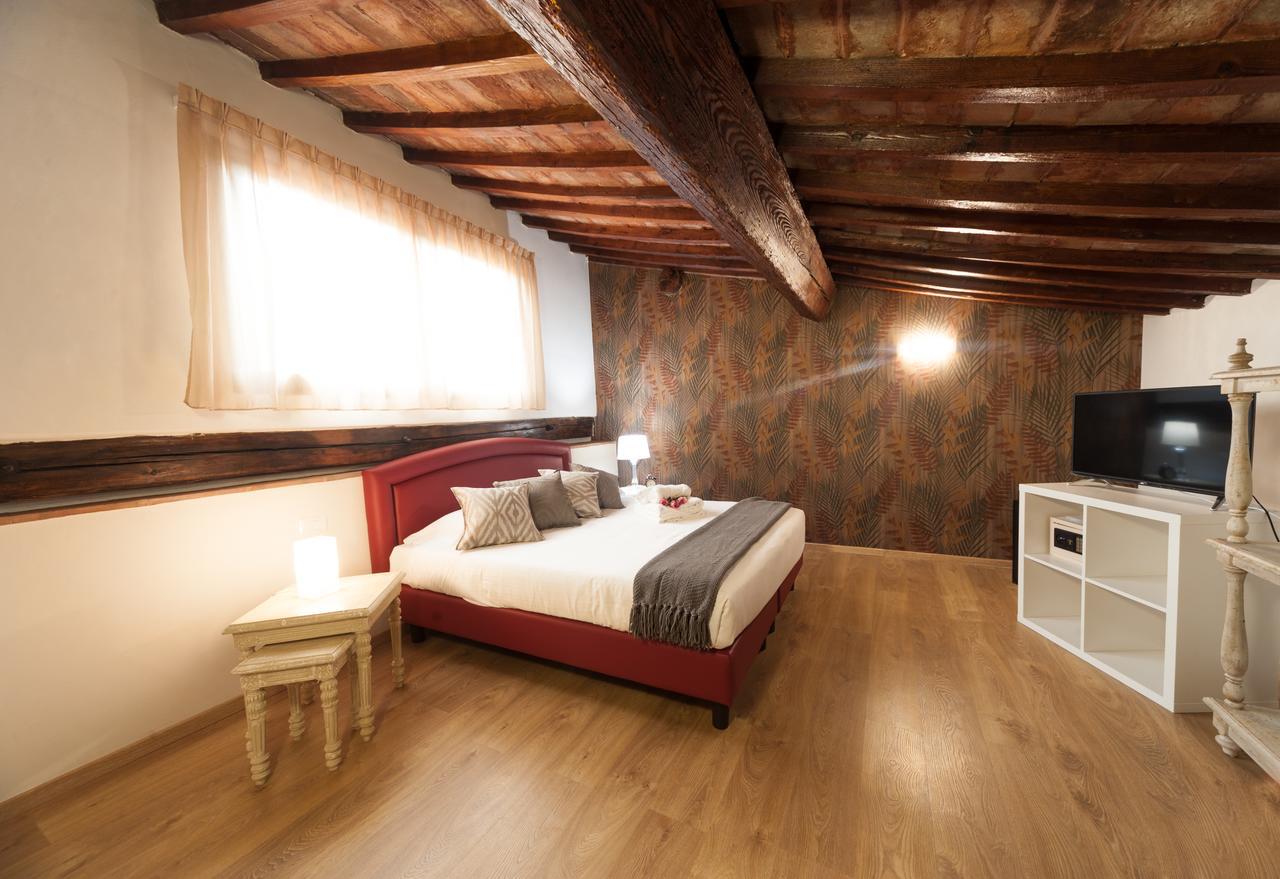 Habitación Doble con baño privado externo