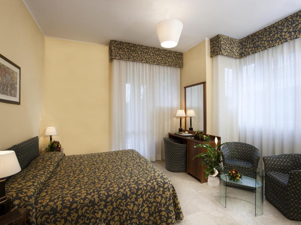 Business Double Room,182110383:JPEG